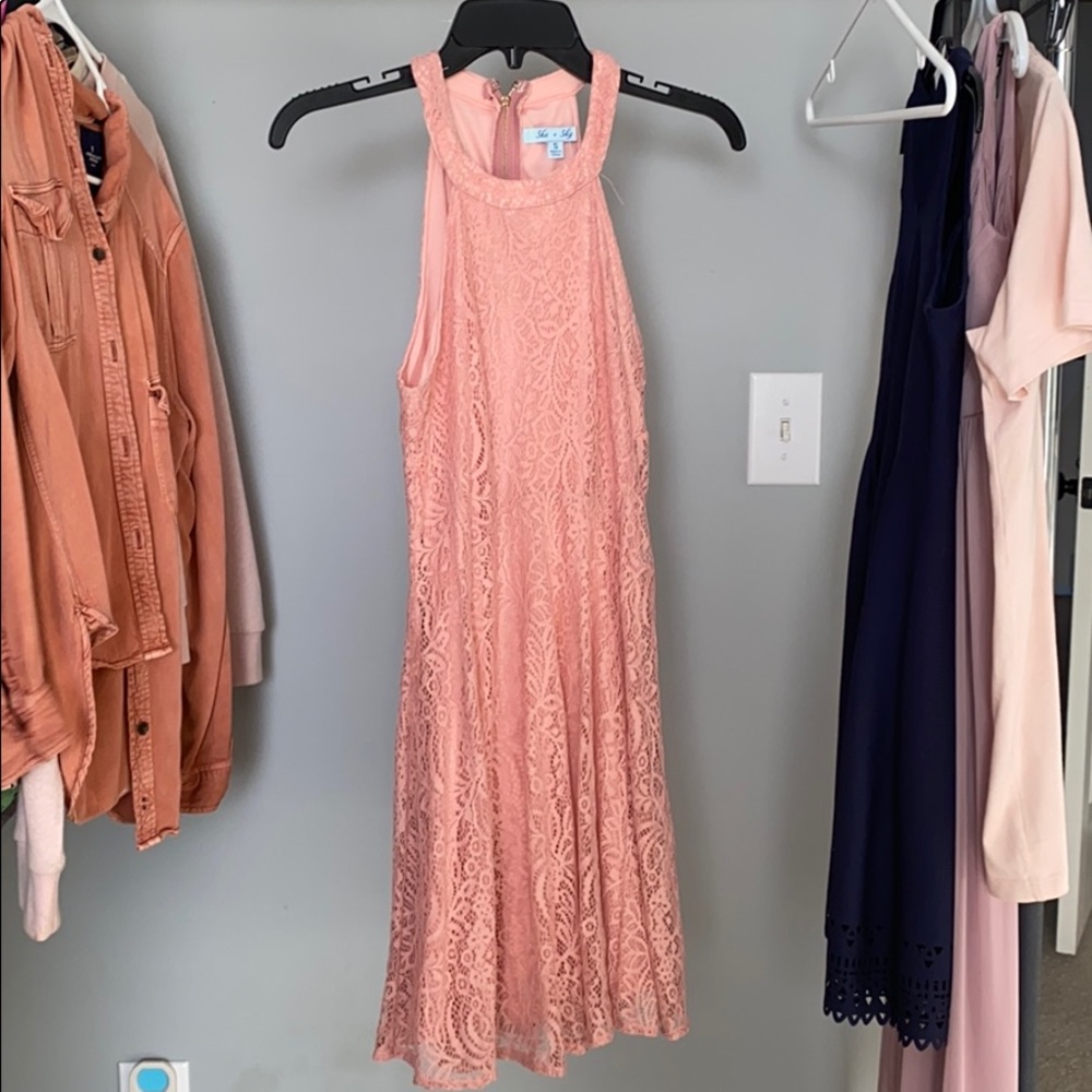 Short pink lace dress